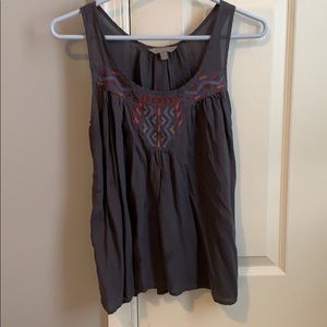 Grey tank top